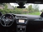 Volkswagen Tiguan Allspace 1.5 TSI Highline Business R 7p. | Panoramadak | Trekhaak | Camera | Sfeerverlichting | Apple Carplay | NL-Auto |