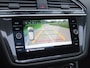 Volkswagen Tiguan Allspace 1.5 TSI Highline Business R 7p. | Panoramadak | Trekhaak | Camera | Sfeerverlichting | Apple Carplay | NL-Auto |