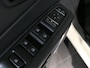 Renault Captur 0.9 TCe Intens *Dealer onderhouden!* - Parkeerassistent - Camera - Dodehoek - Sensor V+A