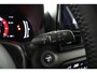 Toyota Yaris 1.5 Hybrid 115 Dynamic | Stoel verwarming | Stuurwiel verwarming | Parkeer sensoren |