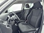 Suzuki Swift 1.2 EXCLUSIVE EASSS | CLIMA | CRUISE | 16'' LM VELGEN | PRIVACY GLASS | ELEKTRISCHE RAMEN VOOR & ACHTER | CENTRALE DEURVERGRENDELING OP AFSTANDBED. |