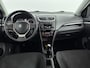 Suzuki Swift 1.2 EXCLUSIVE EASSS | CLIMA | CRUISE | 16'' LM VELGEN | PRIVACY GLASS | ELEKTRISCHE RAMEN VOOR & ACHTER | CENTRALE DEURVERGRENDELING OP AFSTANDBED. |