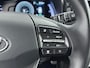 Hyundai Kona COMFORT 64 kWh <| PDC | 3 FASE | WARMTEPOMP | CAMERA | CLIMA | CRUISE ADAPT. | NAVI | APPLE CAR PLAY & ANDROID AUTO |
