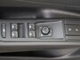 Volkswagen T-Roc 1.5 eTSI R-Line | Trekhaak | Achteruitrijcamera | Matrix LED verlichting | Keyless | Adaptieve cruise control | Dodehoekdetectie | Stoel- en stuurwielverwarming | Carplay |