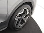Volkswagen T-Roc 1.5 eTSI R-Line | Trekhaak | Achteruitrijcamera | Matrix LED verlichting | Keyless | Adaptieve cruise control | Dodehoekdetectie | Stoel- en stuurwielverwarming | Carplay |