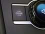Volkswagen T-Roc 1.5 eTSI R-Line | Trekhaak | Achteruitrijcamera | Matrix LED verlichting | Keyless | Adaptieve cruise control | Dodehoekdetectie | Stoel- en stuurwielverwarming | Carplay |