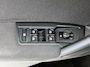 Volkswagen Tiguan 1.5 TSI Comfortline Business 130 PK | R-Line exterieur | Panoramadak | Navigatie | Climate Control | Parkeersensoren | Apple Carplay | Android Auto | 19"Lichtmetalen velgen |