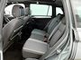 Volkswagen Tiguan 1.5 TSI Comfortline Business 130 PK | R-Line exterieur | Panoramadak | Navigatie | Climate Control | Parkeersensoren | Apple Carplay | Android Auto | 19"Lichtmetalen velgen |