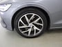 Volvo V60 2.0 T5 Momentum Pro 250pk Automaat | Lederen Bekleding | Achteruitrijcamera | Stoelverwarming |
