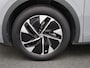 Volkswagen ID.5 Pro Advantage 77 kWh 204 PK| Navigatie | Stoelverwarming | Stuurwielverwarming | Parkeersensoren | 19 Inch Velgen