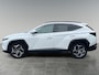 Hyundai Tucson Premium 1.6 T-GDi HEV 230pk | TREKHAAK | STOELVERW. + VENTILATIE | MEMORYFUNCTIE | 360° CAMERA | ADAPTIVE CRUISE | LEDER |
