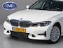 BMW 3-Serie 330e Automaat High Executive, schuifdak, lederen sportinterieur, headup display, stoelverwarming