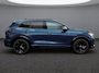 Volkswagen Tiguan 1.5 R-Line Black Style 150pk eTSI DSG Automaat / Panoramadak / Black Style / 19"LM Velgen / Navigatie / 360 Camera hal