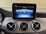 Mercedes-Benz GLA 180 Premium Plus AUT. PANORAMADAK NAVIGATIE CAMERA AIRCO PDC CRUISE KEYLESS-GO STOELVERWARMING