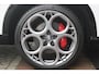 Alfa Romeo Tonale 1.3T 280PK PHEV VELOCE | PANORAMISCH SCHUIF/KANTEL DAK | PREMIUM PACK: LEDEREN BEKLEDING/GEVENTILEERDE VOORSTOELEN/4-VOUDIG ELEKTRISCH VERSTELBARE LENDESTEUN VOORSTOELEN/HOOGGLANS ZWARTE RAAMOMLIJSTING/AMBIENT LIGHTING | TECHNOLOGY PACK: PARKEERWAARSCHUWING VOOR EN ACHTER/ACHTERUITRIJ CAMERA/AUTONOMOUS DRIVING LEVEL 2: ADAPTIVE CRUISE CONTROL/LANE CENTERING ASSIST/TRAFFIC JAM ASSIST/AUTOMATISCH DIMMENDE BUITENSPIEGELS | WINTERPACK: STOELVERWARMING VOOR/STUURVERWARMING/VERWARMBARE RUITENSPROEIERS | HARMAN KARDON SOUND SYSTEM | 20" LICHTMETALEN VELGEN "GRAPHITE GREY" | DRAADLOZE TELEFOONLADER | NAVIGATIE | DRAADLOZE APPLE CARPLAY/ANDROID AUTO | FULL LED MATRIX KOPLAMPEN |