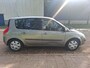 Renault Scenic 2.0-16V Business Line