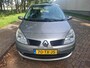 Renault Scenic 2.0-16V Business Line