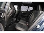 Volvo EX40 Single Motor Extended Range Ultra Black Edition Europa | Harman Kardon audio | 20" Lichtmetalen velgen | Panoramadak | Getint Glas | Stoel en stuurwielverwarming | Elektrische stoelverstelling | Nubuck bekleding | Adaptive Cruise Control | Dodehoekdetectie |