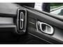 Volvo EX40 Single Motor Extended Range Ultra Black Edition Europa | Harman Kardon audio | 20" Lichtmetalen velgen | Panoramadak | Getint Glas | Stoel en stuurwielverwarming | Elektrische stoelverstelling | Nubuck bekleding | Adaptive Cruise Control | Dodehoekdetectie |