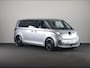 Volkswagen ID. Buzz Pro Bulli Limited Edition 86 kWh LWB 286 pk | 7-persoons | Rondomzicht camera | 21 Inch | Elektr. achterklep | Matrix LED koplampen | Parkeersensoren (Park assist)