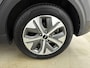 Kia Niro EV e-Niro ExecutiveLine 64 kWh | WLTP 450km | 3-fasen | Leer | Schuifdak | Stoelventilatie | Memory | Dodehoek |