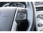 Volvo V70 T4 180PK Automaat Summum | Afn. Trekhaak | Schuif/kanteldak | BLIS | El. Voorstoelen | Adapt. Cruise | El. Achterklep |