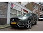 Volvo XC60 2.0 T6 Plug-in hybrid AWD Ultra Black Edition R-Design | Panoramadak | Trekhaak | 360 camera | Adaptive+Lane | Harman Kardon | 21inch | Dealer onderhouden Recharge