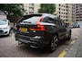 Volvo XC60 2.0 T6 Plug-in hybrid AWD Ultra Black Edition R-Design | Panoramadak | Trekhaak | 360 camera | Adaptive+Lane | Harman Kardon | 21inch | Dealer onderhouden Recharge