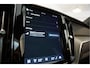 Volvo XC60 2.0 T6 Plug-in hybrid AWD Ultra Black Edition R-Design | Panoramadak | Trekhaak | 360 camera | Adaptive+Lane | Harman Kardon | 21inch | Dealer onderhouden Recharge