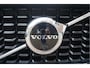 Volvo XC60 2.0 T6 Plug-in hybrid AWD Ultra Black Edition R-Design | Panoramadak | Trekhaak | 360 camera | Adaptive+Lane | Harman Kardon | 21inch | Dealer onderhouden Recharge