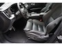 Volvo XC60 2.0 T6 Plug-in hybrid AWD Ultra Black Edition R-Design | Panoramadak | Trekhaak | 360 camera | Adaptive+Lane | Harman Kardon | 21inch | Dealer onderhouden Recharge