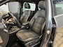 Mercedes-Benz B-klasse 180 Ambition Airco | Panoramadak | Xenon | Trekhaak | Stoelverwarming | Parkeersensoren | Isofix | NAP |