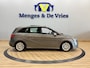 Mercedes-Benz B-klasse 180 Ambition Airco | Panoramadak | Xenon | Trekhaak | Stoelverwarming | Parkeersensoren | Isofix | NAP |