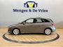 Mercedes-Benz B-klasse 180 Ambition Airco | Panoramadak | Xenon | Trekhaak | Stoelverwarming | Parkeersensoren | Isofix | NAP |