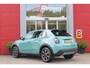 Fiat 600 1.2 110PK Hybrid AUTOMAAT POP | WINTER PACK: VERWAMBARE VOORSTOELEN/VERWARMBARE VOORRUIT | PACK COMFORT: ACHTERUITRIJCAMERA MET DYNAMISCHE HULPLIJNEN/AUDIOSYSTEEM MET 6 SPEAKERS/DRAADLOOS LADEN/KEYLESS ENTRY/NAVIGATIE/PARKEERSENSOREN VOOR EN ACHTER/VERKEERSBORDINFORMATIE | PACK STYLE: 17" LICHTMETALEN VELGEN/HOOGGLANS ZWARTE SPIEGELKAPPEN/VERCHROME OMLIJSTING/LED RICHTINGAANWIJZERS/LED MISTLAMPEN/DASHBOARD IN CARROSSERIEKLEUR | DRAADLOZE APPLE CARPLAY/ANDROID AUTO |
