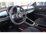 Fiat 600 1.2 110PK Hybrid AUTOMAAT POP | WINTER PACK: VERWAMBARE VOORSTOELEN/VERWARMBARE VOORRUIT | PACK COMFORT: ACHTERUITRIJCAMERA MET DYNAMISCHE HULPLIJNEN/AUDIOSYSTEEM MET 6 SPEAKERS/DRAADLOOS LADEN/KEYLESS ENTRY/NAVIGATIE/PARKEERSENSOREN VOOR EN ACHTER/VERKEERSBORDINFORMATIE | PACK STYLE: 17" LICHTMETALEN VELGEN/HOOGGLANS ZWARTE SPIEGELKAPPEN/VERCHROME OMLIJSTING/LED RICHTINGAANWIJZERS/LED MISTLAMPEN/DASHBOARD IN CARROSSERIEKLEUR | DRAADLOZE APPLE CARPLAY/ANDROID AUTO |