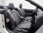 Volkswagen T-Roc Cabrio 1.5 TSI R-Line 150 PK| Trekhaak Afneembaar | Navigatie Pro | LEDER Interieur | Stoelverwarming | Stuurwielverwarming | Achteruitrijcamera | Dodehoekdetectie | LED Matrix
