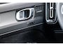 Volvo EX40 Single Motor Extended Range Ultra Black Edition Europa | Google | Long Range | Harman Kardon Audio | 20" Lichtmetalen Velgen | Panoramadak | Getint Glas | Elektrische Stoelverstelling | Nubuck Bekleding | Adaptive Cruise Control | Dodehoekdetectie | 360 Camera | Zitverlenging | Elek. Achterklep | Keyless