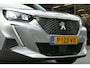Peugeot 2008 1.2 PURETECH 100PK ALLURE PACK / CAMERA / TREKHAAK / 17"LMV /  NAVI / CLIMA / LED / PDC / BLUETOOTH / CRUISECONTROL / 2E EIGENAAR / SCHITTERENDE STAAT !!