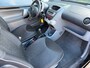 Peugeot 107 1.0-12V Black & Silver AIRCO APK TOERENTELLER