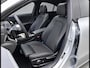 Mercedes-Benz CLA 180 Star Edition Luxury | Night Pakket | Panoramadak | Apple CarPlay | Android Auto | Sfeerverlichting | Stoelverwarming | Parkeersensoren | Achteruitrijcamera | Elektrisch Inklapbare Buitenspiegels