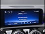Mercedes-Benz CLA 180 Star Edition Luxury | Night Pakket | Panoramadak | Apple CarPlay | Android Auto | Sfeerverlichting | Stoelverwarming | Parkeersensoren | Achteruitrijcamera | Elektrisch Inklapbare Buitenspiegels