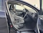 Volvo S60 1.6 T3 Momentum | Trekhaak | Cruise control | Metallic | Leder |