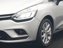 Renault Clio 1.2 TCe Intens 119pk Automaat | Camera | Keyless | Alcantara Sportstoelen Verwarmd | Cruise Control | LED Koplampen | DAB | Navigatie | Park Assist | 16"L.M