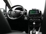 Renault Clio 1.2 TCe Intens 119pk Automaat | Camera | Keyless | Alcantara Sportstoelen Verwarmd | Cruise Control | LED Koplampen | DAB | Navigatie | Park Assist | 16"L.M