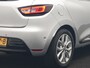 Renault Clio 1.2 TCe Intens 119pk Automaat | Camera | Keyless | Alcantara Sportstoelen Verwarmd | Cruise Control | LED Koplampen | DAB | Navigatie | Park Assist | 16"L.M