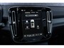 Volvo EX40 Single Motor Extended Range Ultra Black Edition Europa | Google | Long Range | Harman Kardon Audio | 20" Lichtmetalen Velgen | Panoramadak | Getint Glas | Elektrische Stoelverstelling | Nubuck Bekleding | Adaptive Cruise Control | Dodehoekdetectie | 360 Camera | Zitverlenging | Elek. Achterklep | Keyless