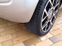 Volkswagen Up! 1.0 high up! Automaat 75pk Airco Cruise Navi Lmv