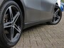Mercedes-Benz A-klasse 180 7G-DCT Business Solution Automaat|Wide Screen|CarPlay|Navi|Clima|Winter Pakket|MAGNO Kleur|Trekhaak|LED
