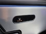 Mercedes-Benz A-klasse 180 Business Solution AMG | Trekhaak | Panoramaschuifdak | AMG Line Plus pakket | 19”AMG-velgen | Head-up display | Dodehoekassistent |